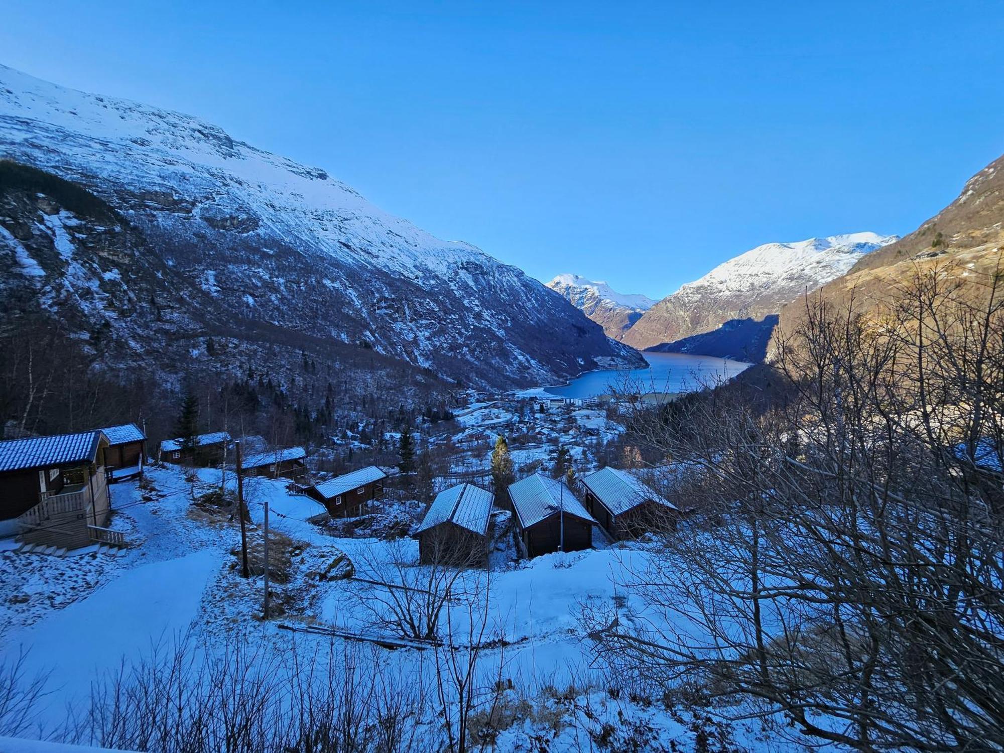 Fossen Accommodation Geiranger Exterior foto